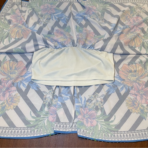 Flying Tomato Women’s Off The Shoulder Floral Scarf Border Print Top Medium - Picture 9 of 14